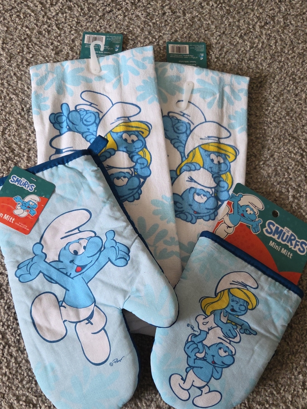 Smurfs With Smurfette Oven Mitts & Towels 4 Piece Bundle Set - Blue, Peyo NWT